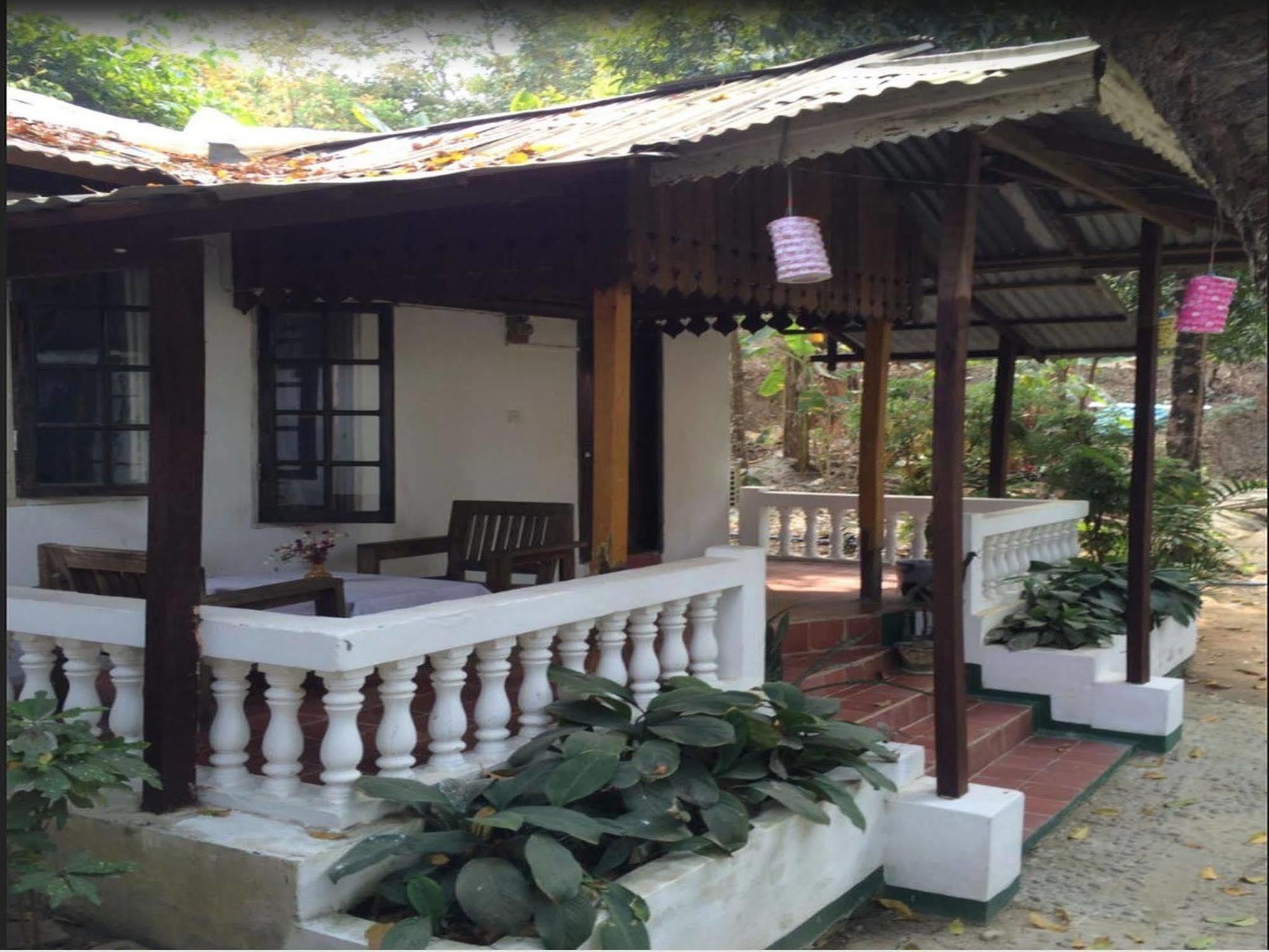Отель Prince Mrauk U Экстерьер фото