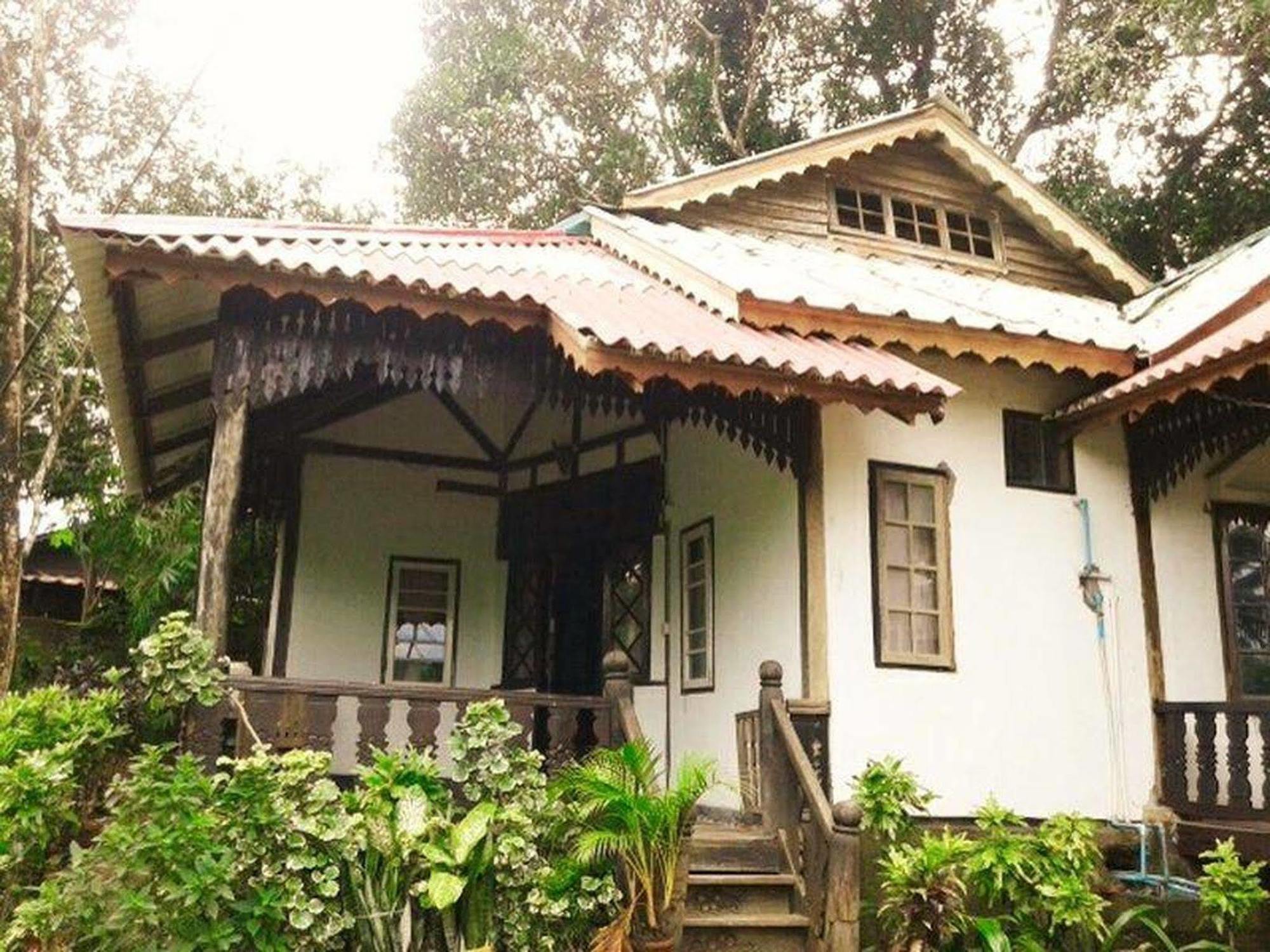 Отель Prince Mrauk U Экстерьер фото